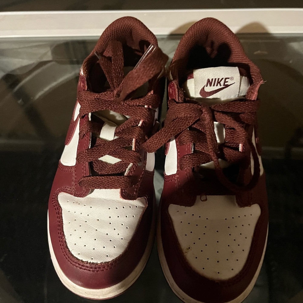 Kids Nike Dunks Maroon and White Sneakers - Picture 2 of 2